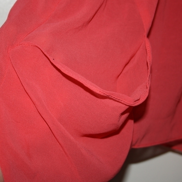 Naked Zebra Small Double Layered Lightweight Tank with Pockets Coral - Picture 3 of 5